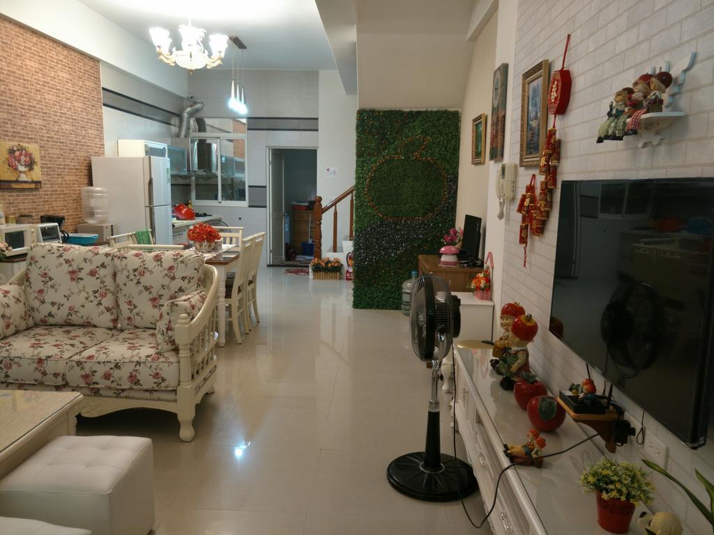 Red Apple B&B Hualien Buitenkant foto